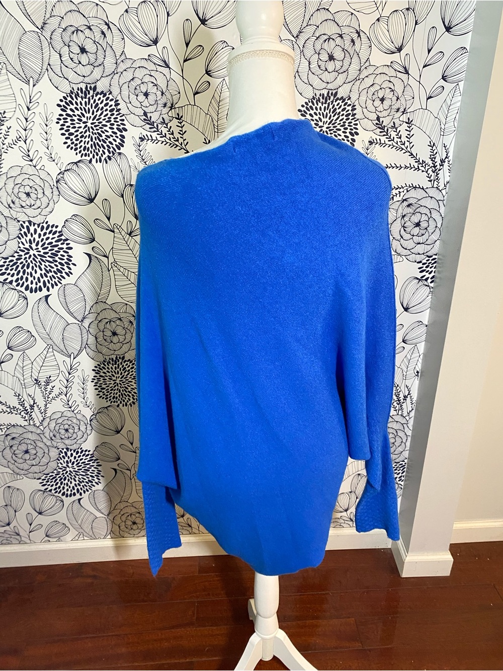 Jaki London Cobalt Blue Asymmetric Draped Knit Sweater One Size - Picture 2 of 9